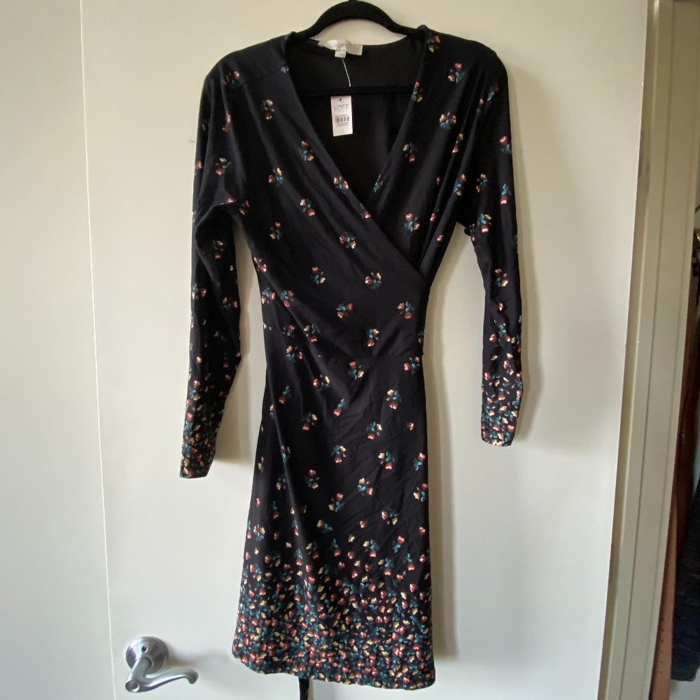 NWT LOFT Long Sleeve Wrap Dress L